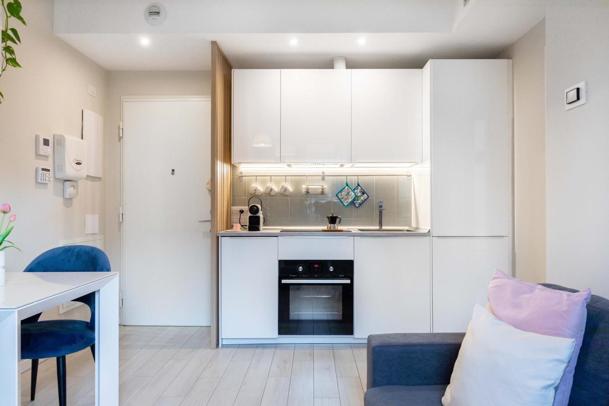 Luxury Apartment - Free Private - Parking Maestri Campionesi 16 米兰 外观 照片
